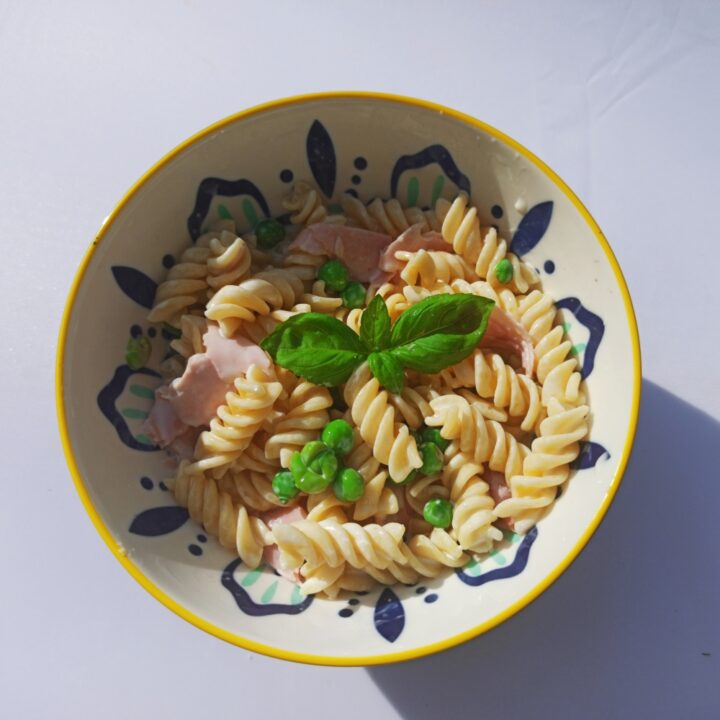 ‘Cat’s got the Cream’ & Pea Pasta